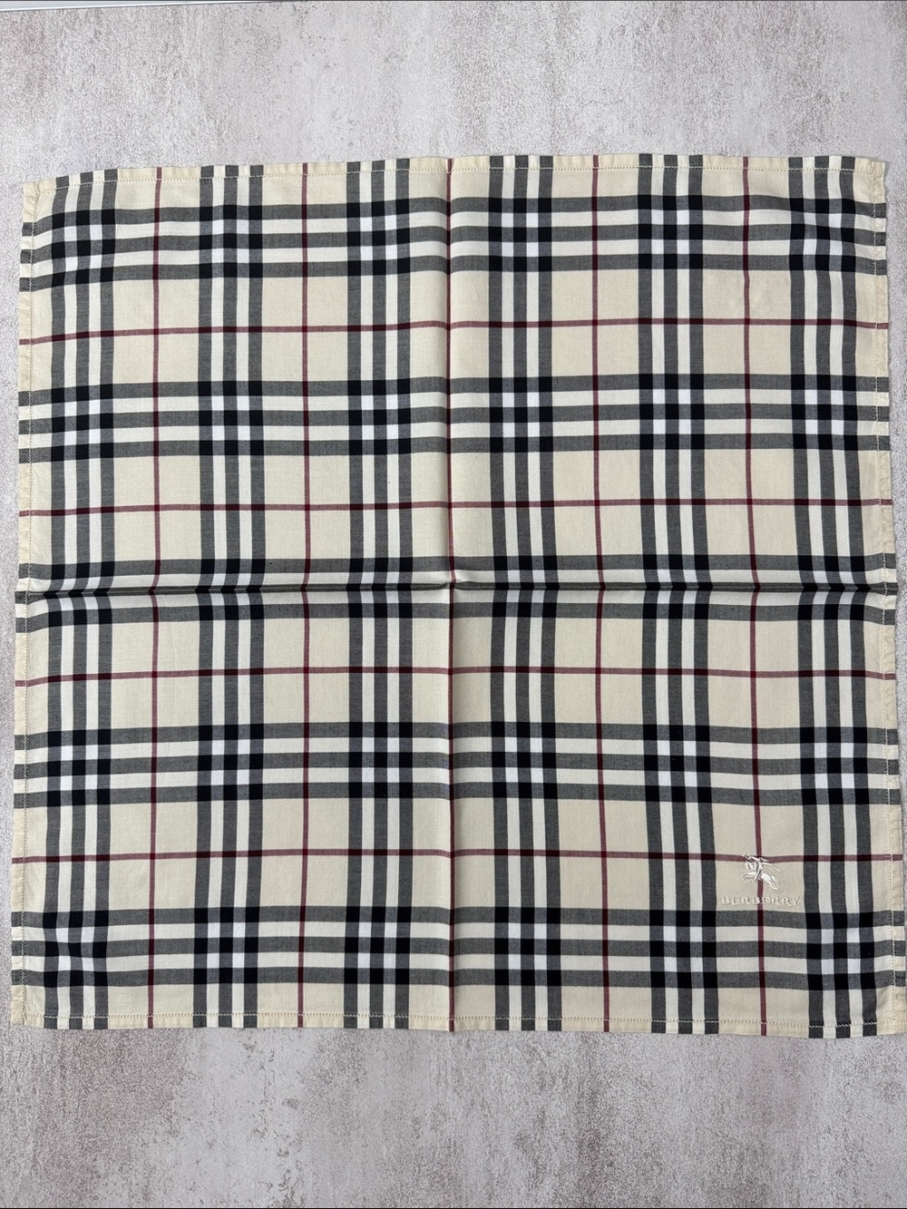 Burberry Cream, Black & Red Classic Check Scarf cotton